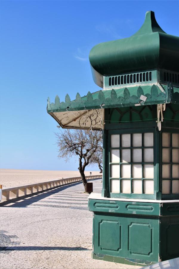 Foz Beach House - Rooftop & Sea View Фош-ду-Ареллю Екстер'єр фото